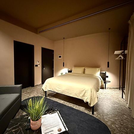 Rex Hotel Boutique تيرانا المظهر الخارجي الصورة