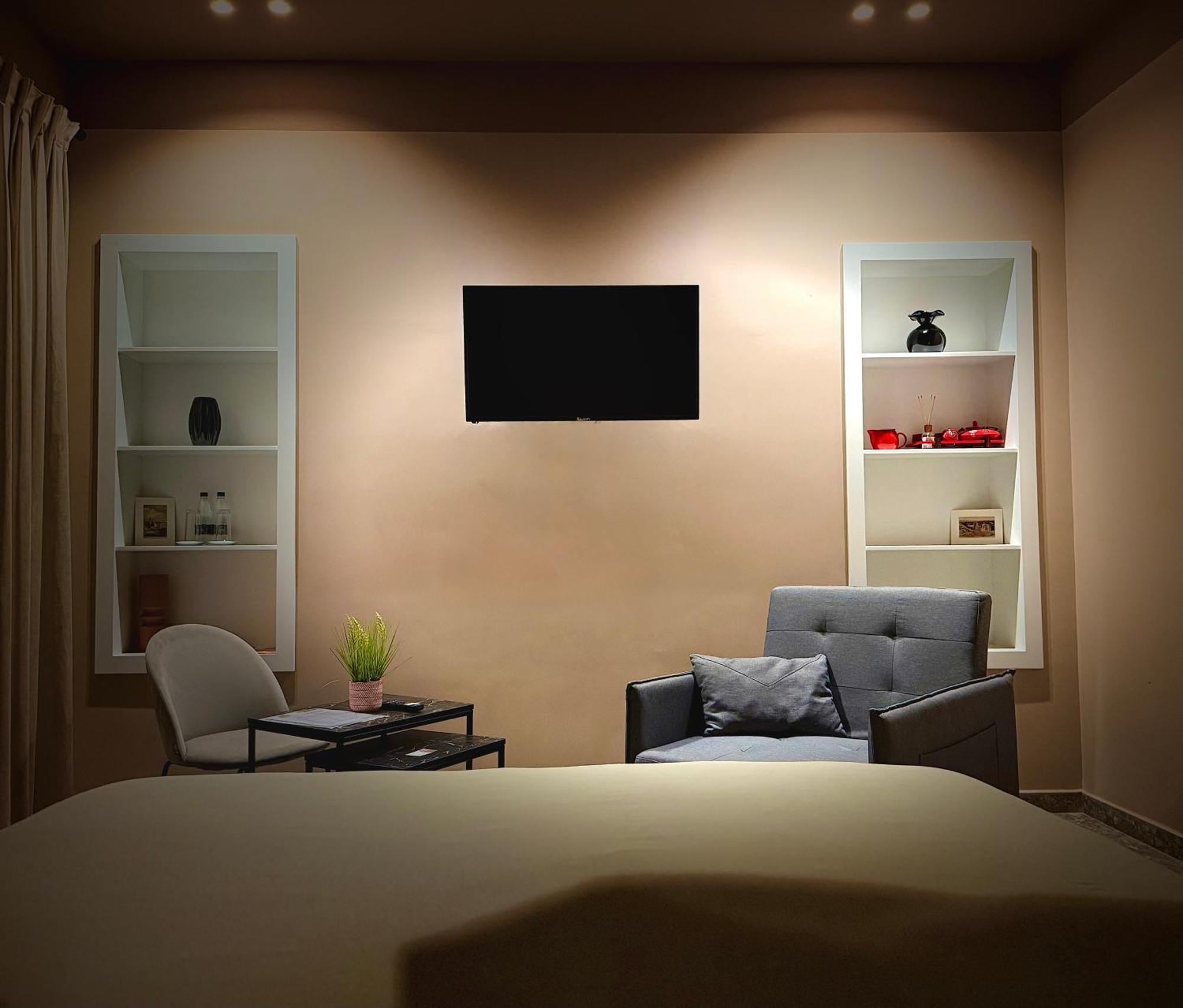 Rex Hotel Boutique تيرانا المظهر الخارجي الصورة