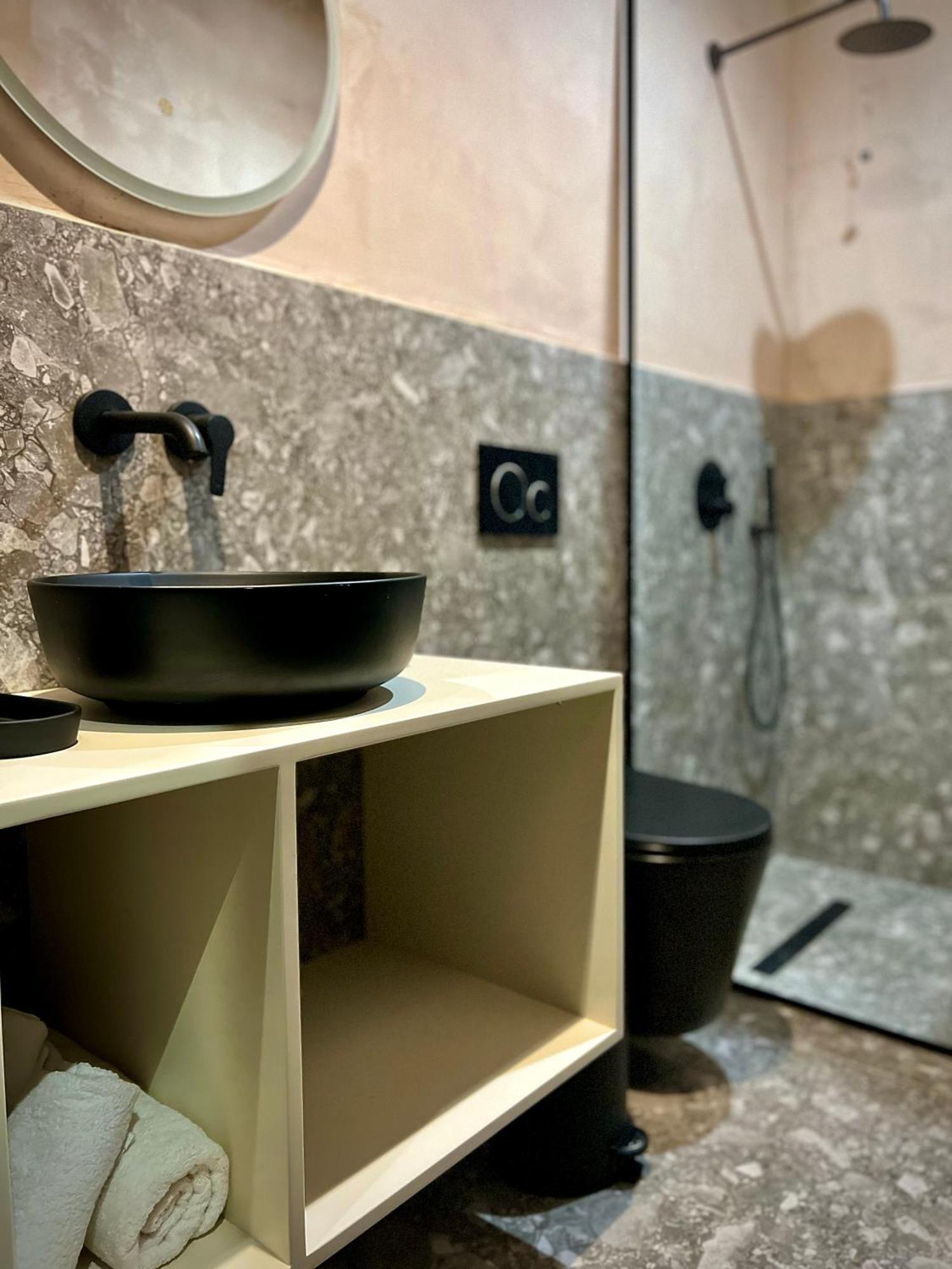 Rex Hotel Boutique تيرانا المظهر الخارجي الصورة