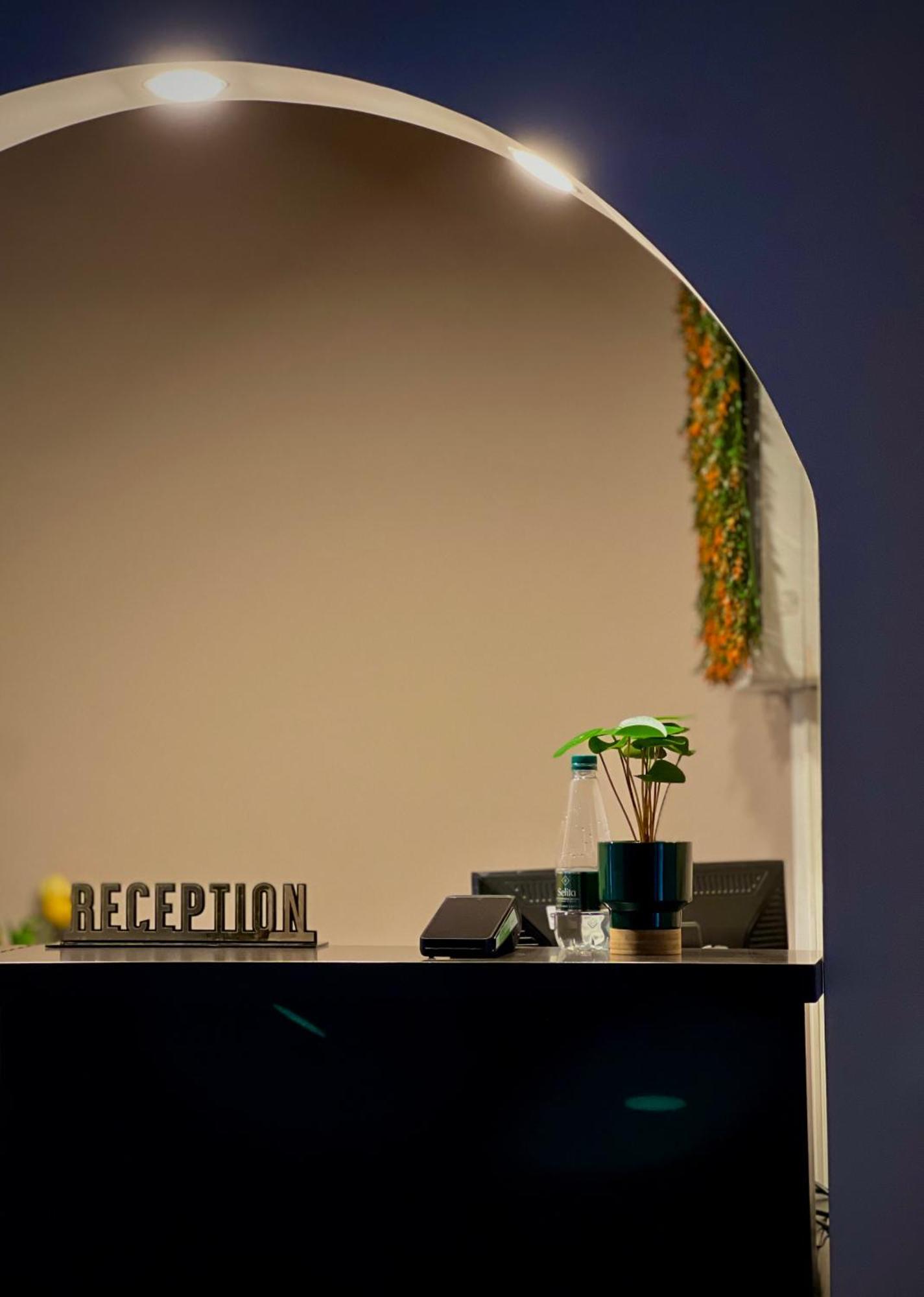 Rex Hotel Boutique تيرانا المظهر الخارجي الصورة