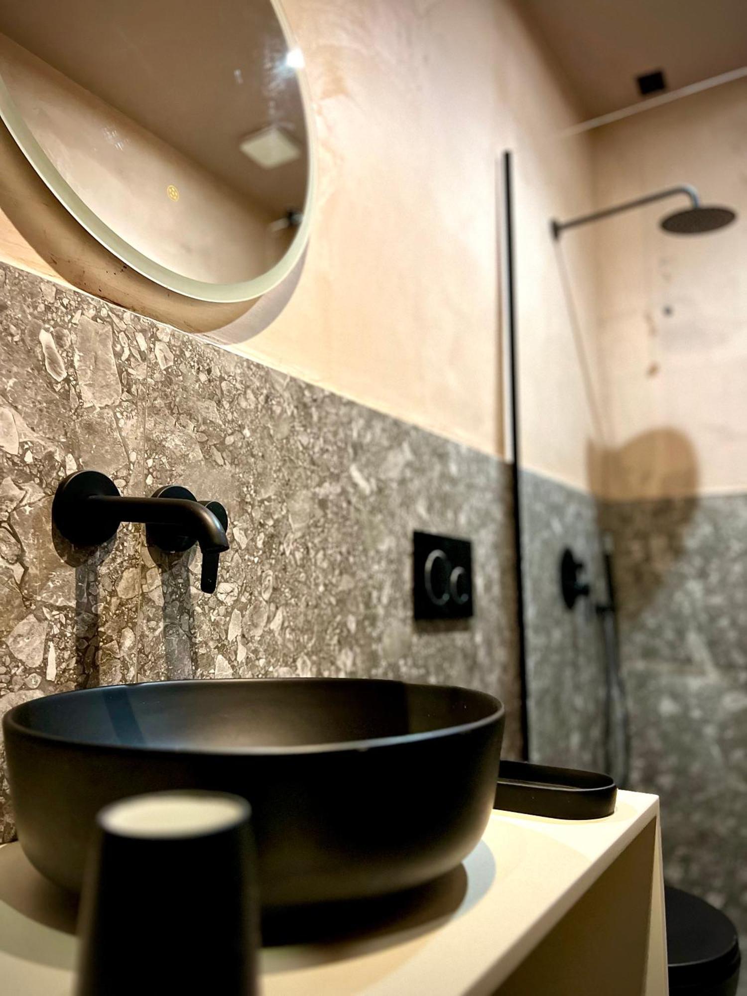 Rex Hotel Boutique تيرانا المظهر الخارجي الصورة